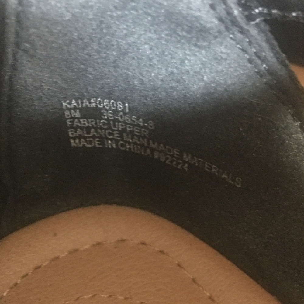The KAIA Shootie Sandal by comfortview - Picture 3 of 14